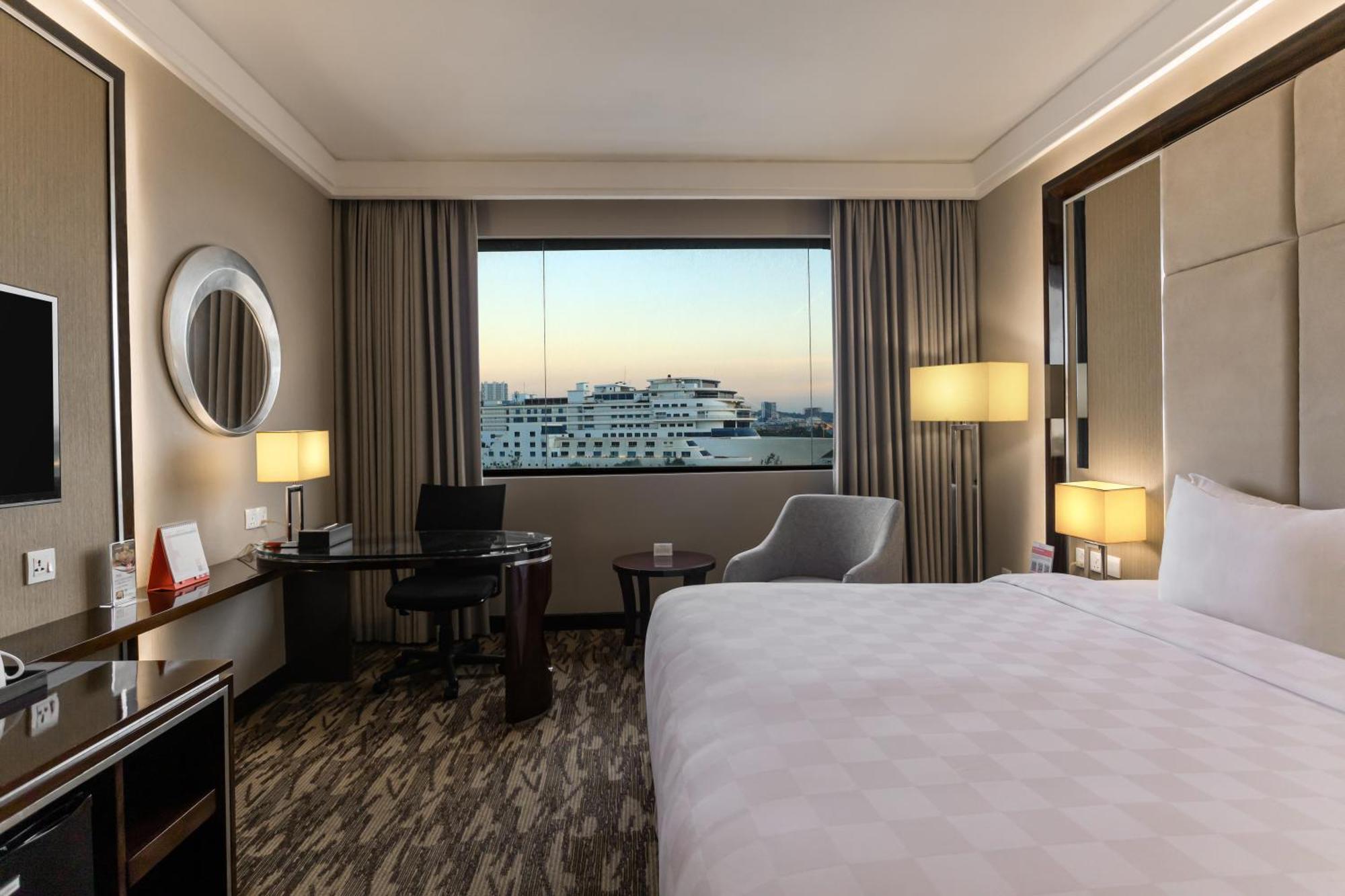 Swiss-Belhotel Harbour Bay Наґойя Екстер'єр фото